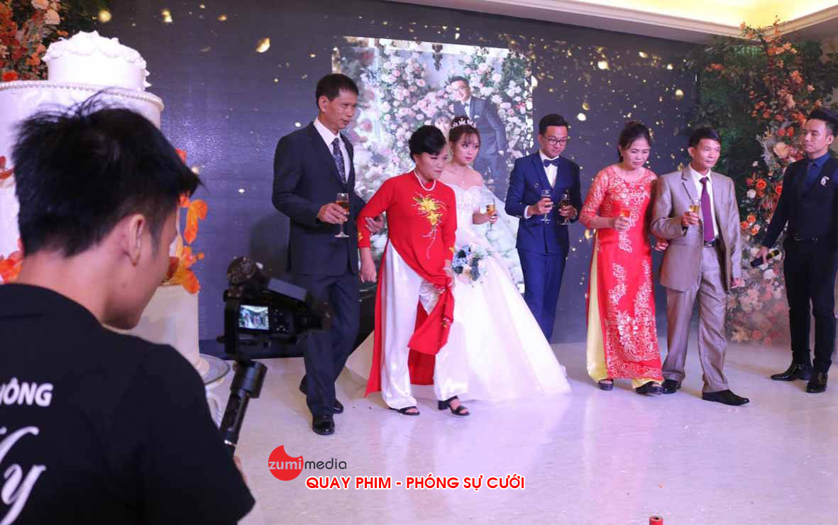 Quay Phim Phóng Sự Cưới Hỏi Cầu Giấy: Ghi Lại Mọi Cảm Xúc 12 dich vu quay phim phong su cuoi tai cau giay ha noi 20163