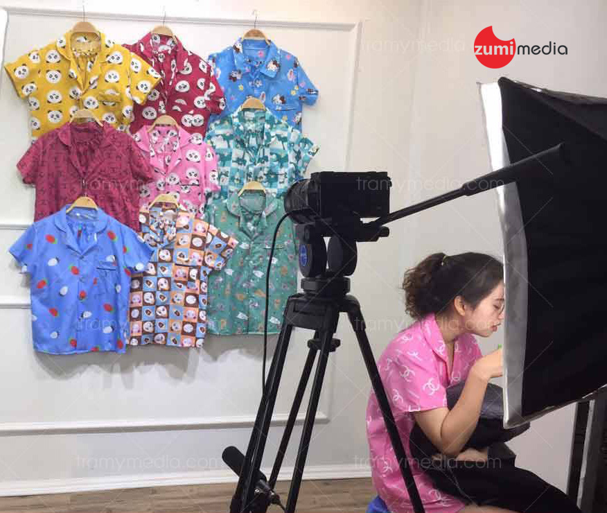 Dịch Vụ Livestream Chuyên Nghiệp 1 quay video livestream 2