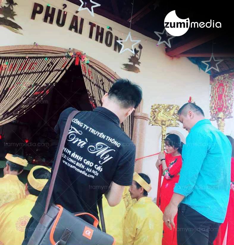 Zumi.Media Tài Trợ Truyền Thông Quay Phim sự kiện lễ khánh thành Phủ Ái Thôn, Yên Định, Thanh Hóa 5 tra my media quay phim su kien le khanh thanh phu ai thon yen dinh thanh hoa 15995