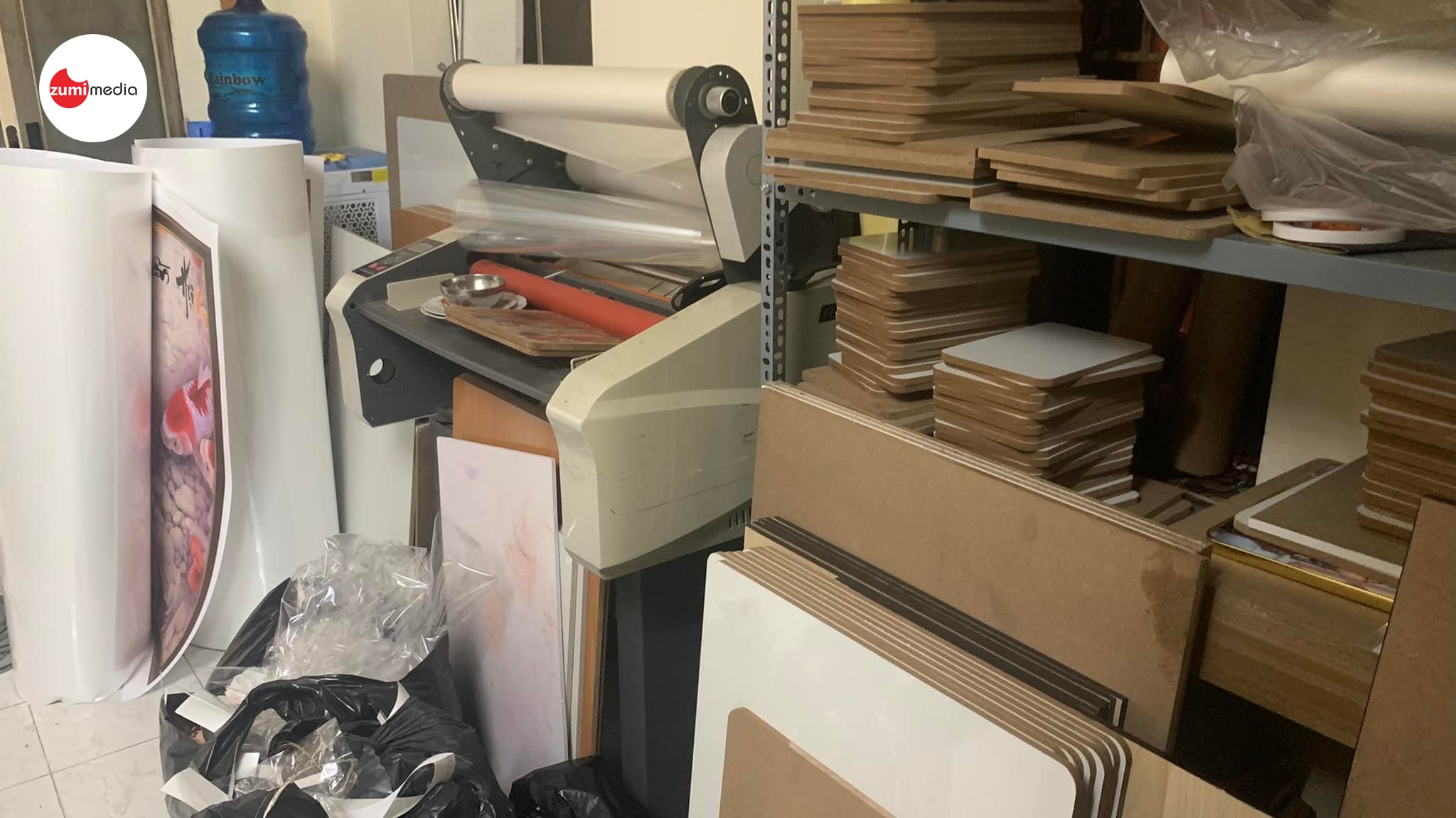 Zumi Media khai trương Lab in phóng ảnh, Xưởng Ảnh gỗ tại Kim Ngưu 55 Zumimedialabkimnguu (4)