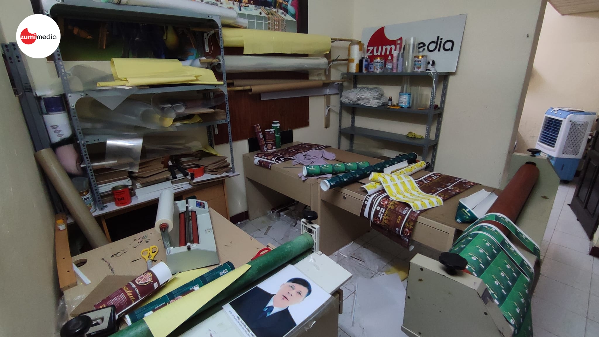 Zumi Media khai trương Lab in phóng ảnh, Xưởng Ảnh gỗ tại Kim Ngưu 56 Zumimedialabkimnguu (5)