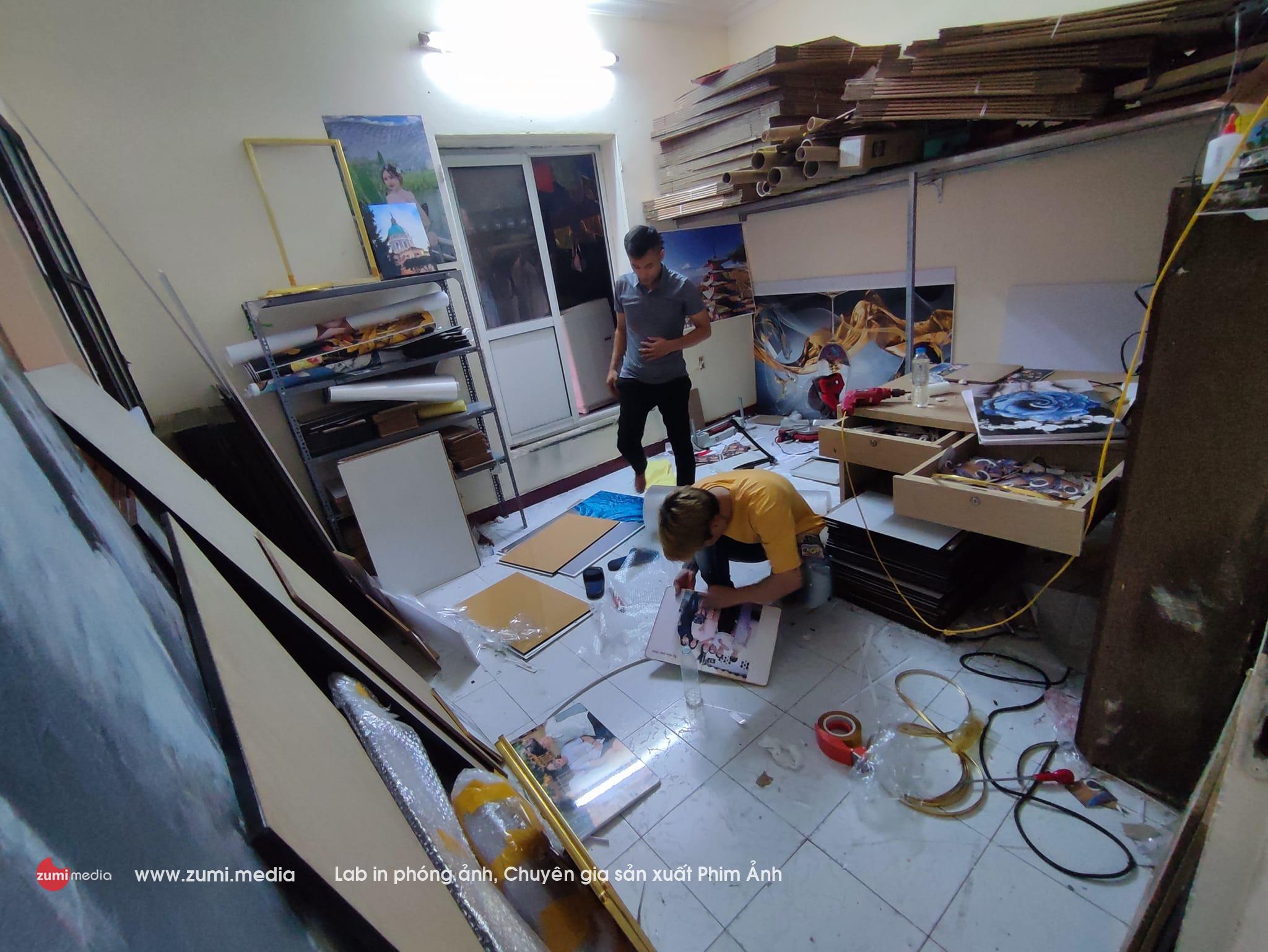Nhà máy sản xuất Tranh Ảnh danh tiếng lâu năm tại Hà Nội 36 lab anh zumi 8