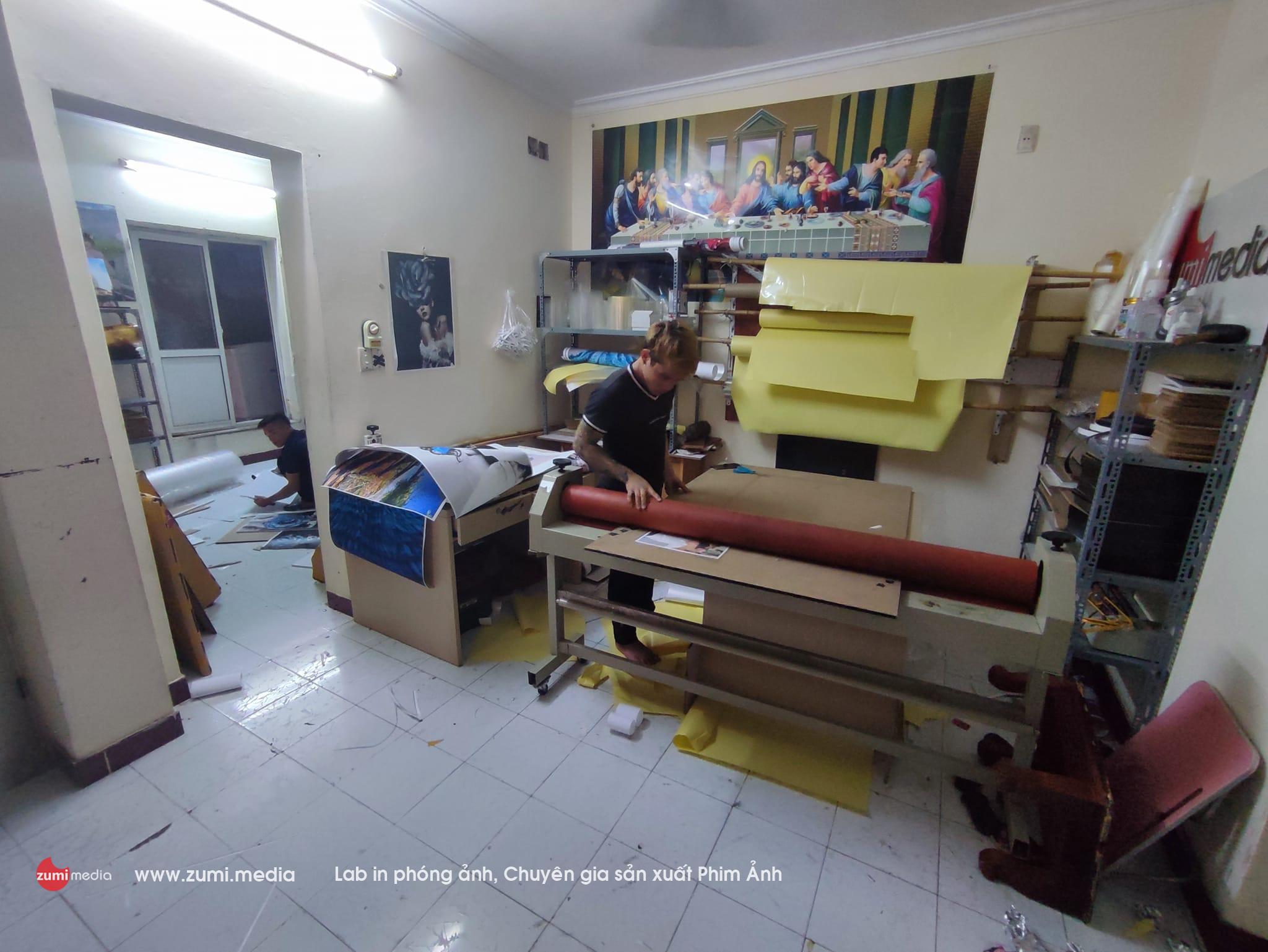 Nhà máy sản xuất Tranh Ảnh danh tiếng lâu năm tại Hà Nội 35 lab anh zumi 9