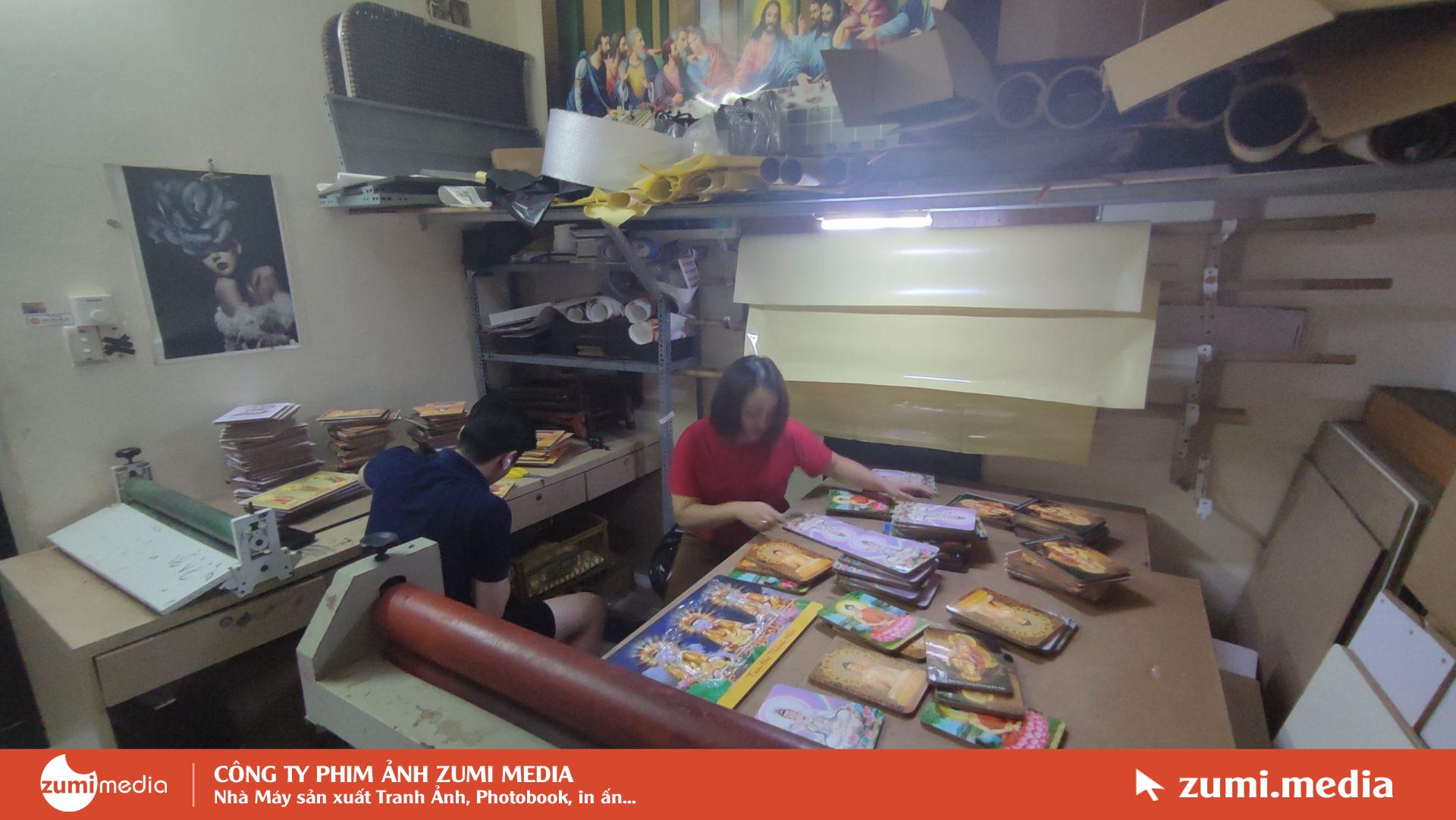 Nhà máy sản xuất Tranh ảnh Phật Giáo lớn nhất Việt Nam 4 nha may san xuat tranh anh phat giao lon nhat viet nam 63908