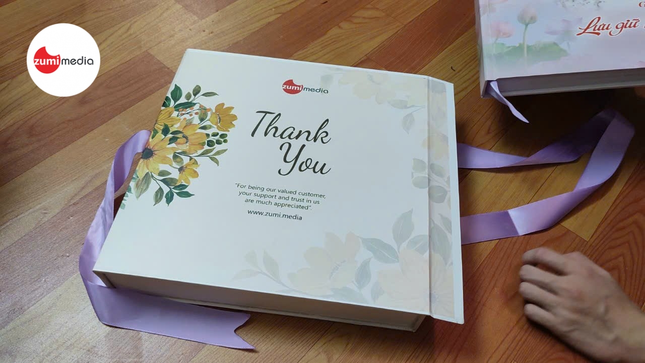 in Album Photobook Lưu Giữ kỷ niệm Ảnh Gia Đình từ xưa đến nay 10 PHOTOBOOK TAP CHI 1