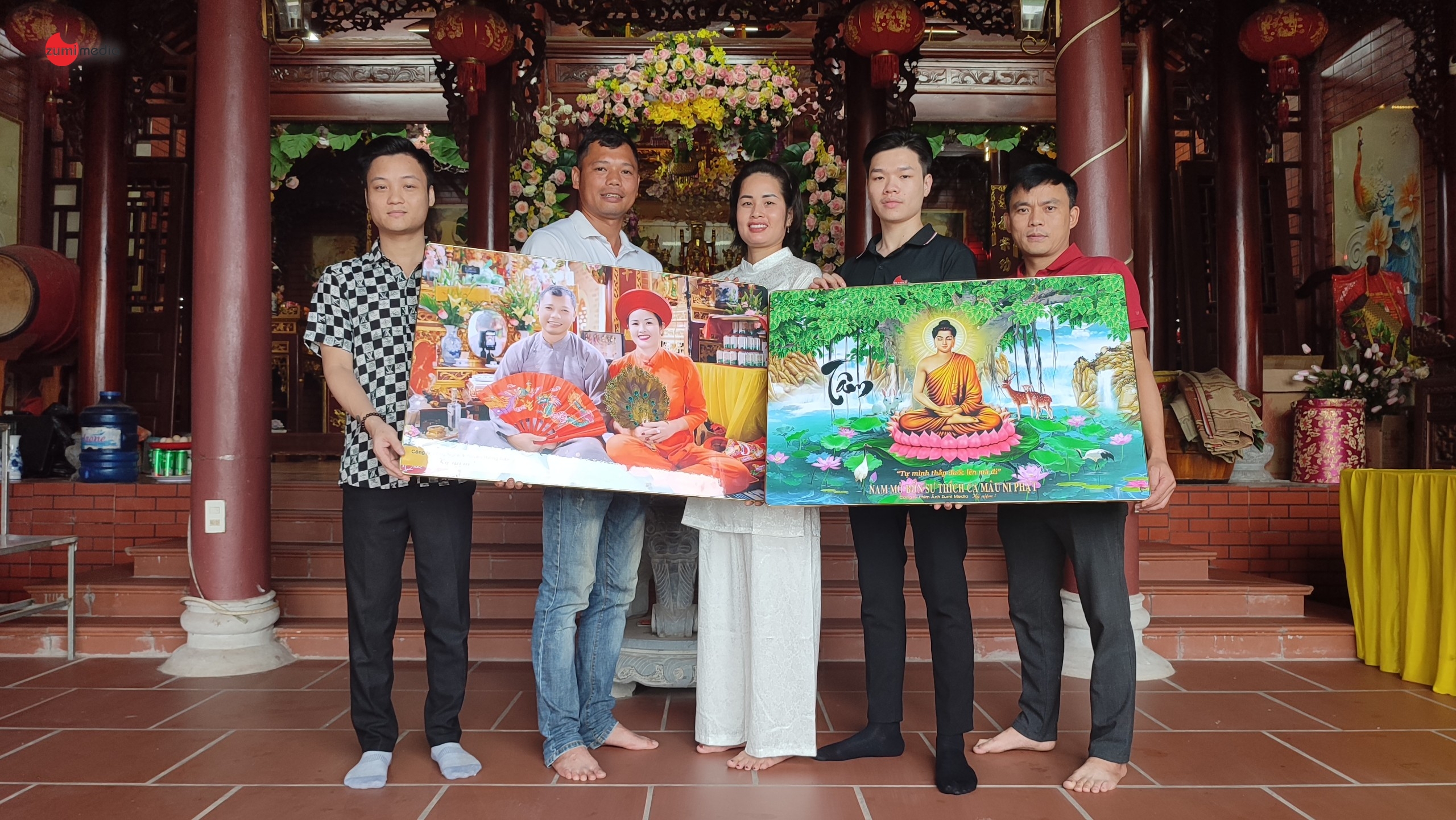 Zumi Media kỷ niệm tặng Tranh Ảnh Phật Giáo tại Phủ Tiên Hương Vọng Từ, Vĩnh Thịnh, Vĩnh Phúc 2 tang tranh anh tai vinh phuc 3