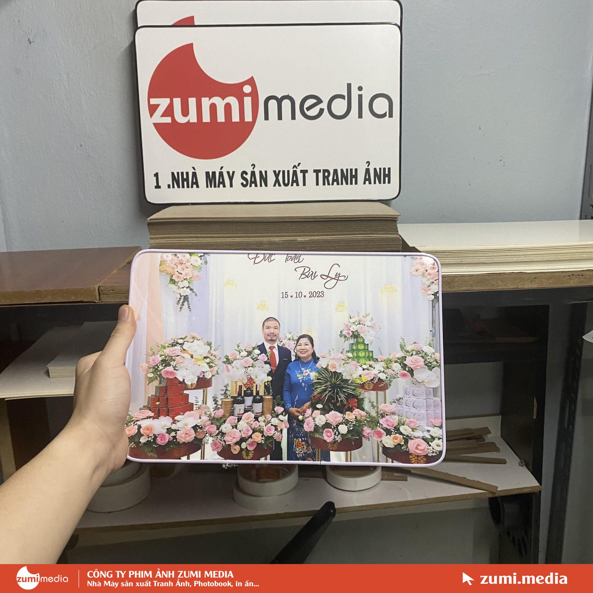 Dịch vụ in phóng ảnh gia đình đẹp tại Hà Nội 1 in phong anh kho lon gia dinh cac kich co theo yeu cau in anh lay ngay 1