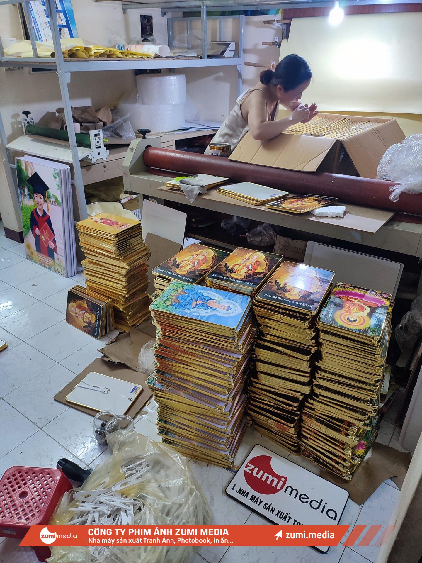 Nhà máy sx tranh ảnh Phật Giáo lớn nhất Việt Nam, xưởng in Tranh tráng gương cao cấp 11 nha may sx tranh anh phat giao lon nhat viet nam xuong in tranh trang guong cao cap 55372