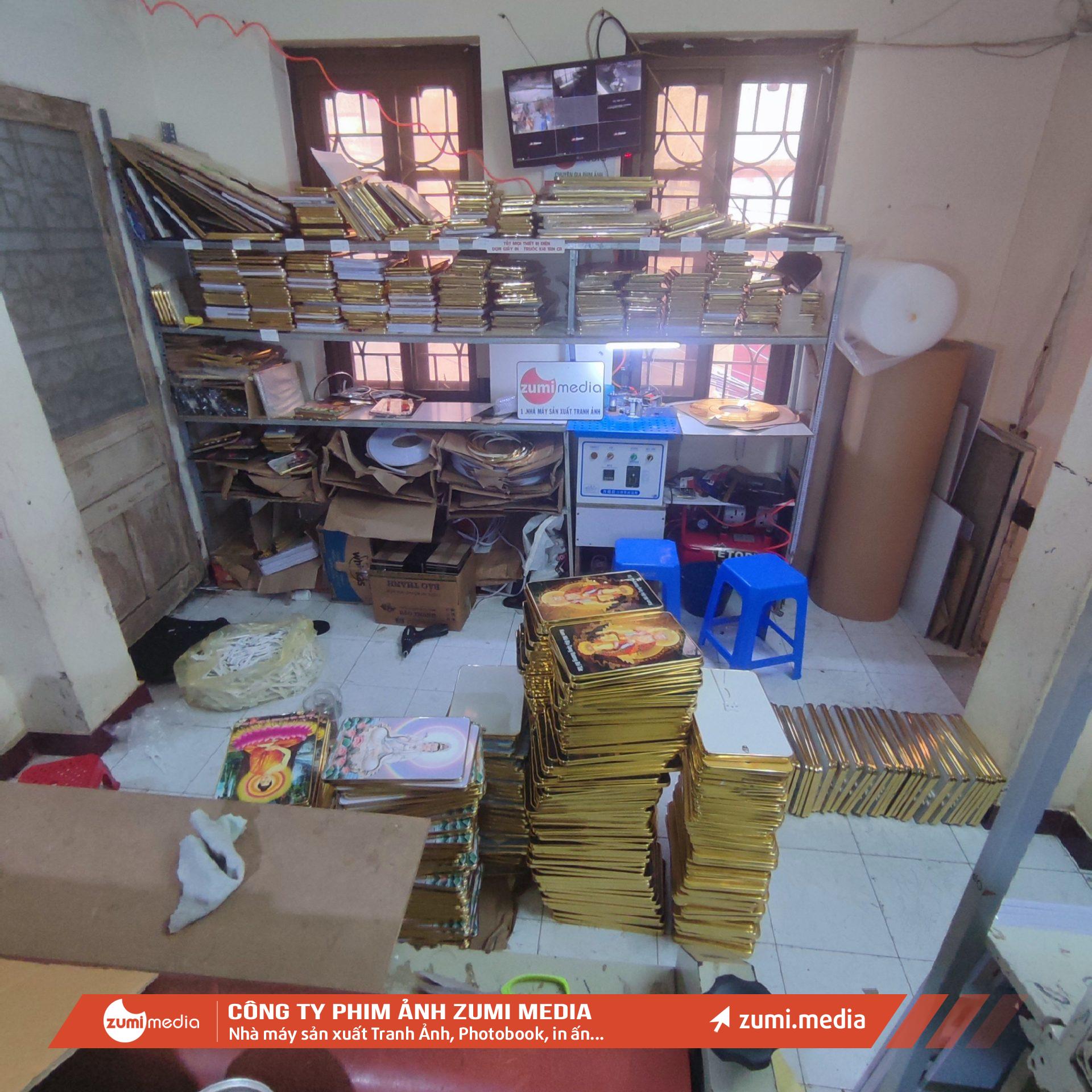 Nhà máy sx tranh ảnh Phật Giáo lớn nhất Việt Nam, xưởng in Tranh tráng gương cao cấp 10 nha may sx tranh anh phat giao lon nhat viet nam xuong in tranh trang guong cao cap 63985