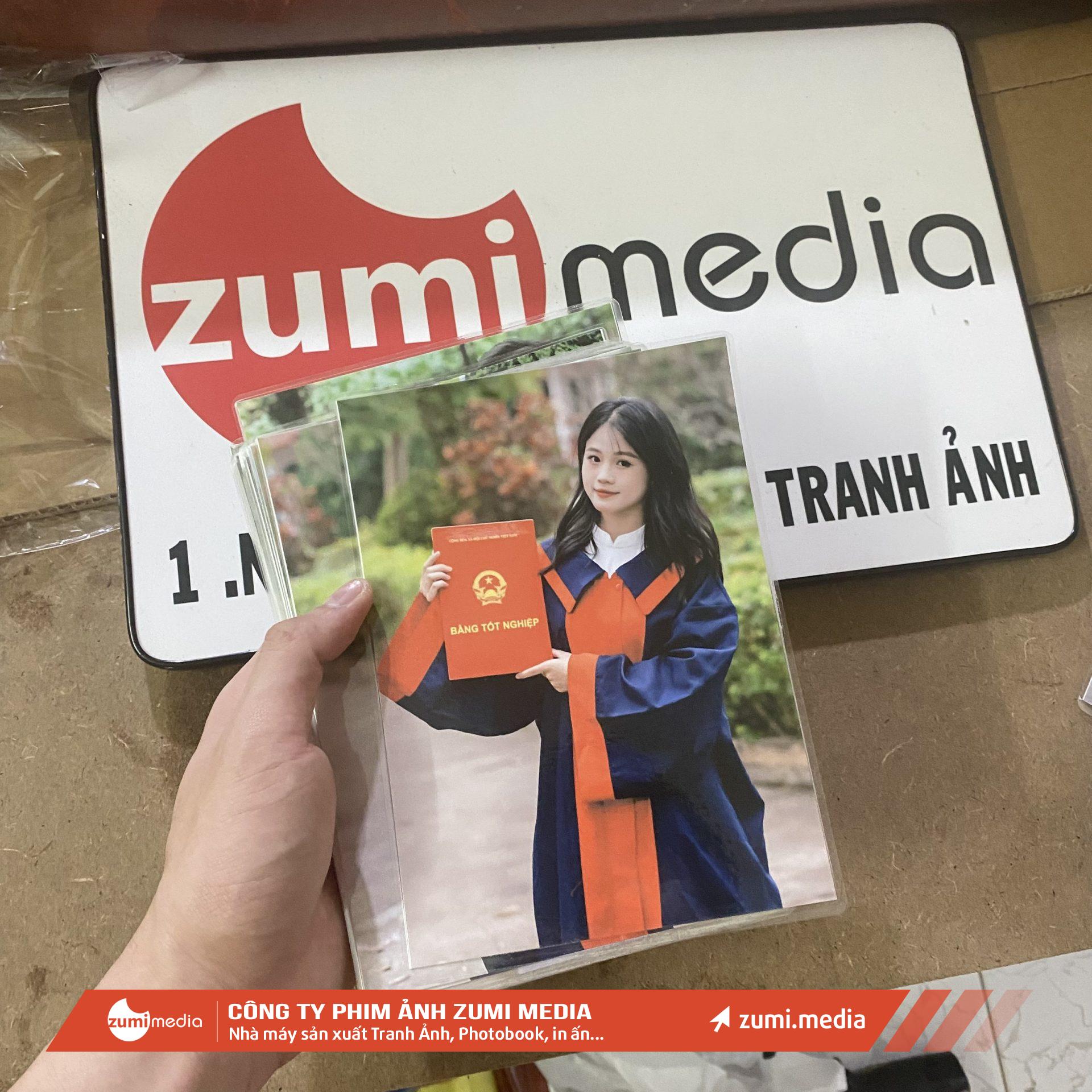 in phóng ảnh Kỷ yếu giá rẻ lấy ngay, Prolab xưởng in ảnh danh tiếng tại Hà Nội 9 in phong anh Ky yeu gia re lay ngay Prolab xuong in anh danh tieng tai Ha Noi 9