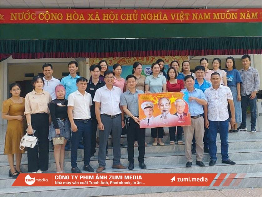 Zumi Media tài trợ tranh ảnh trang trí Trường Tiểu Học Mai Đình số 1, Hiệp Hòa, Bắc Giang 5 zumi media tai tro tranh anh trang tri truong tieu hoc mai dinh so 1 hiep hoa bac giang 34339