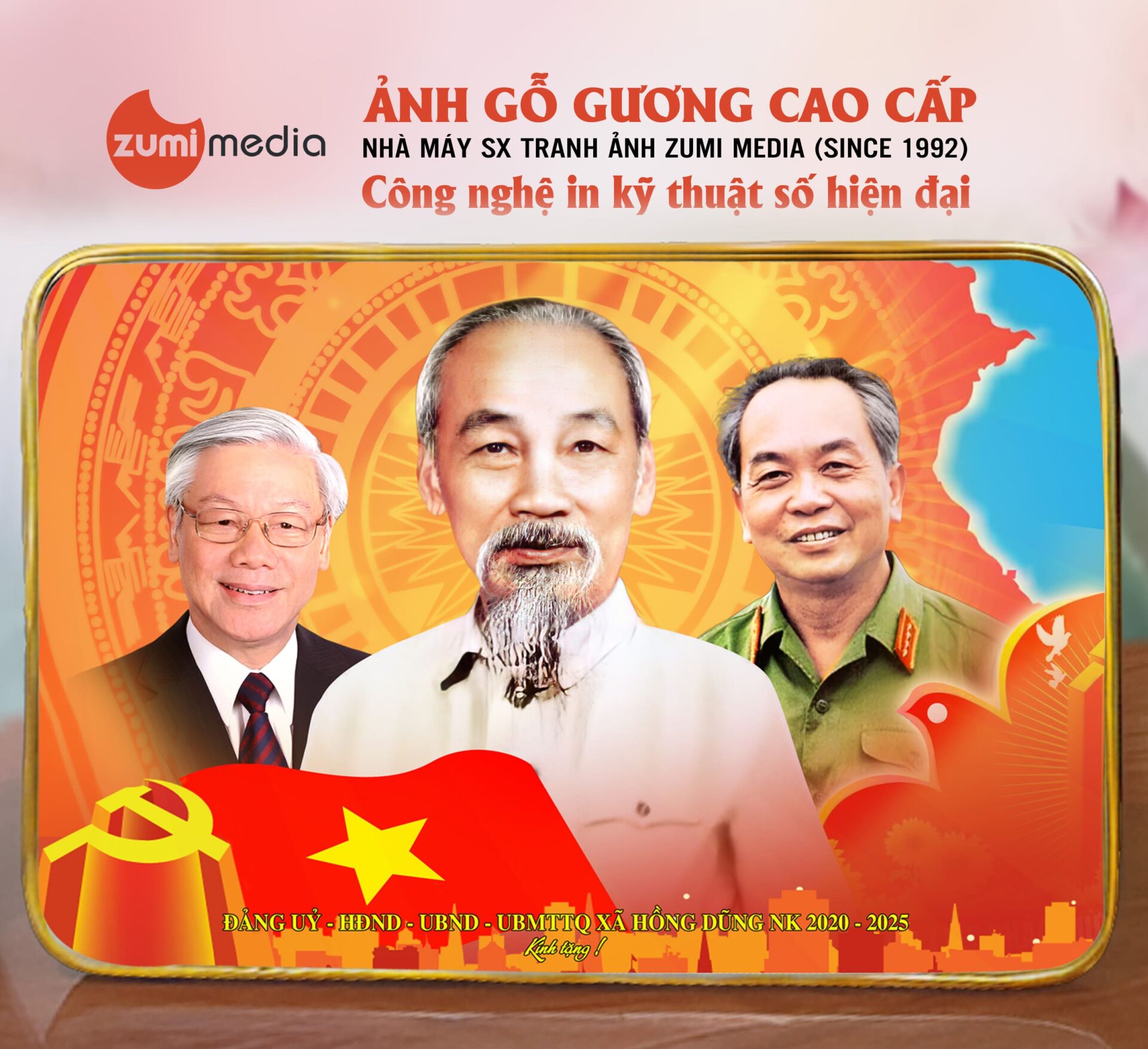 Zumi Media Hop Tac In Tranh Qua Tang Cho Dang Uy