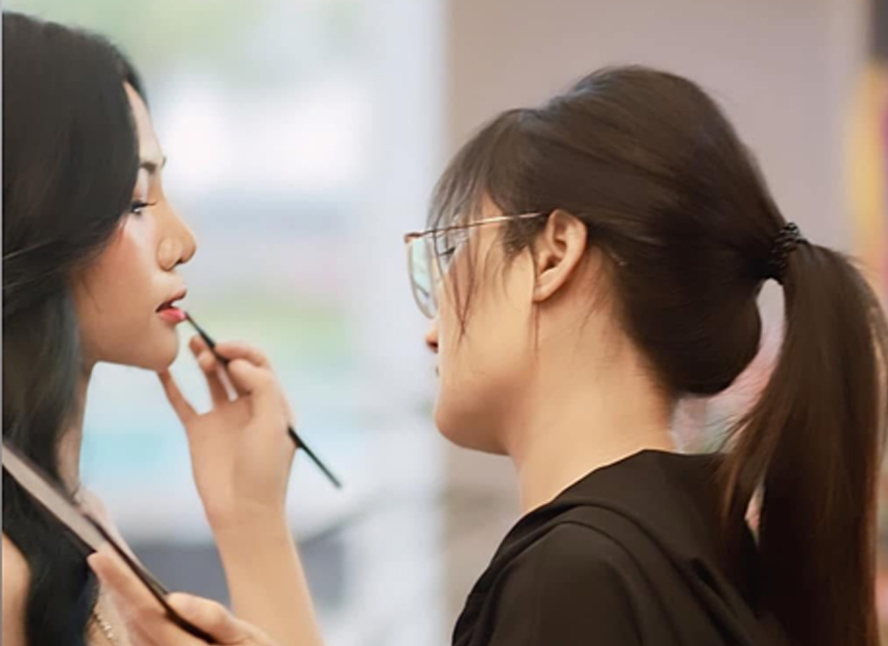 Khoa Hoc Trang Diem Ca Nhan